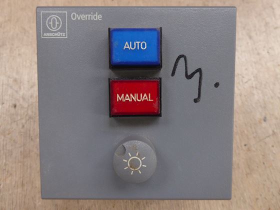 Anschütz Override Indicator #1