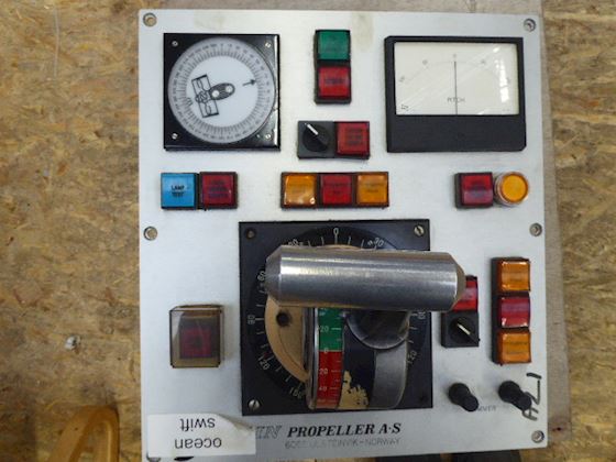 Ulstein propeller A/S Azimuth control panels-control unit #1