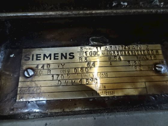 Dowty 2P 3090 CPDFB #2