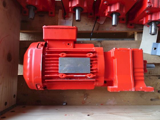 Sew-eurodrive R17DRE80M4 #1