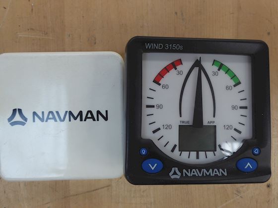 NAVMAN  3150s Wind Instrument Display #1