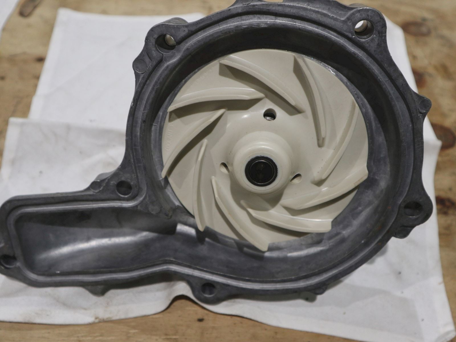 > Volvo Penta Cooling Water Pump - Smedegaarden A/S