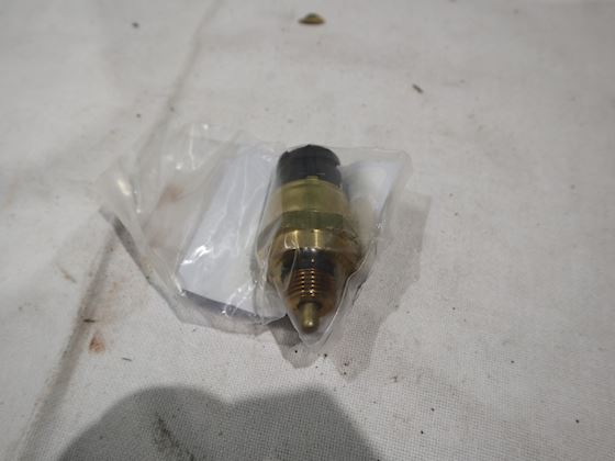 Volvo Penta Oil Filter and Oil Lines Sensor #1