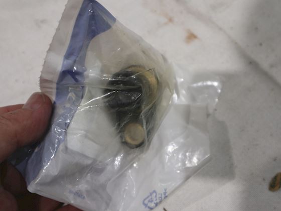 Volvo Penta Contacts and Sensors #3