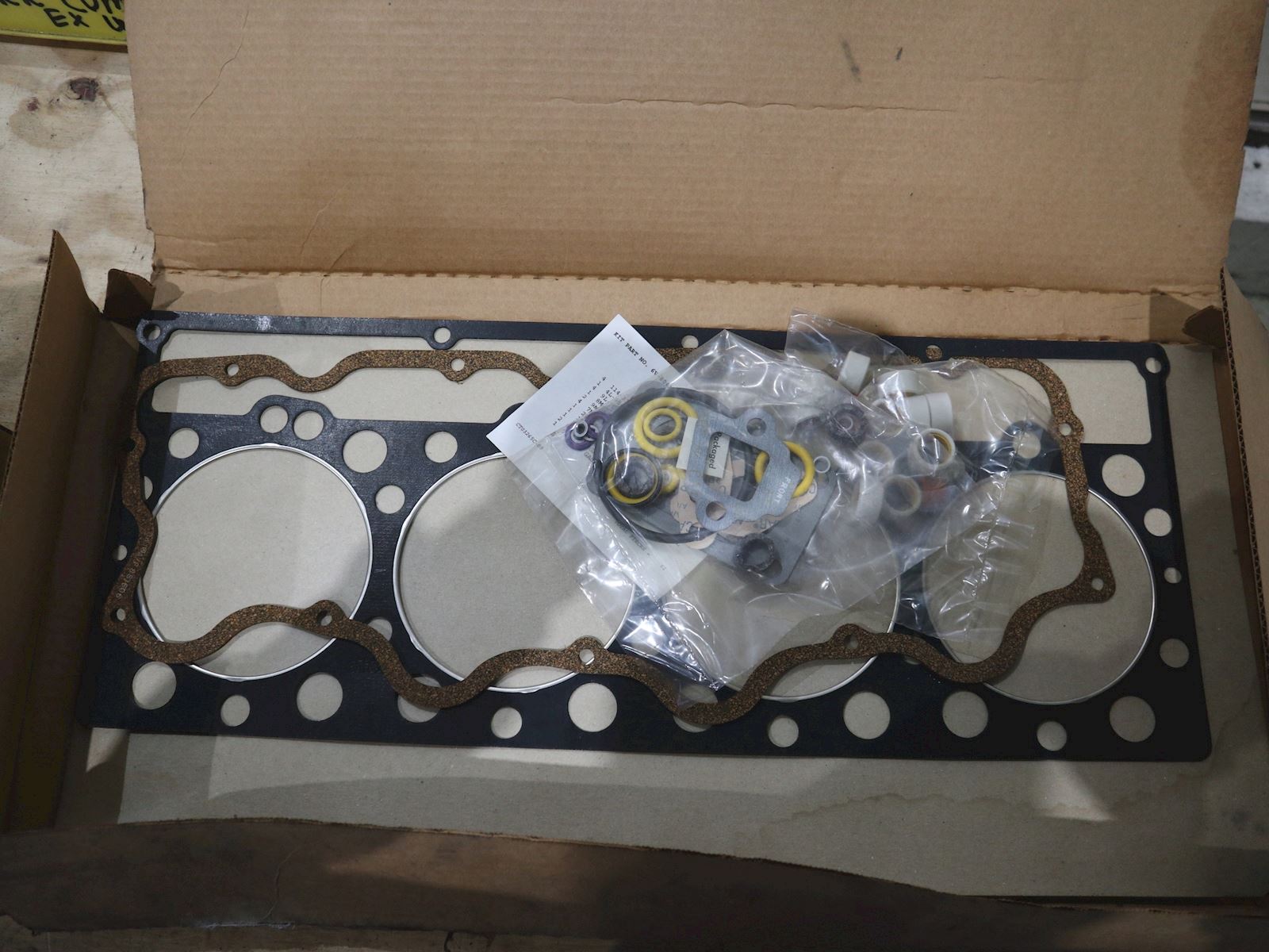 > Caterpillar Gasket Kit Multiple Cylinder Head - Smedegaarden A/S