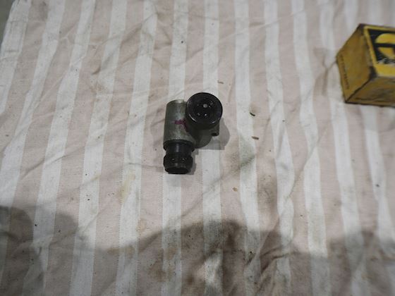 Caterpillar Adapter (Tachometer) #1