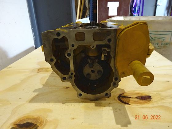 Caterpillar Pump GRP #2