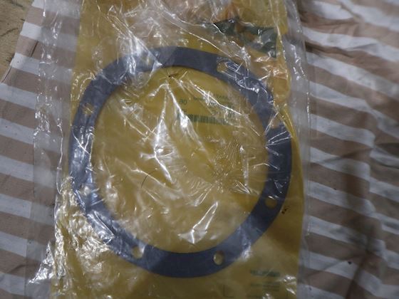 Caterpillar Gasket 1S-5772 #1