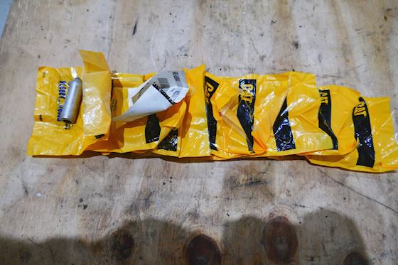 Caterpillar Nozzle Fuel Valve 9L-6884 #2