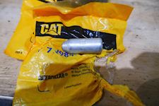 Caterpillar Nozzle Fuel Valve 7N-9843 - 1