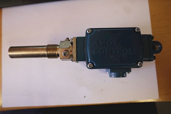 Amot Controls 4140AK1E11CE4-EE #3