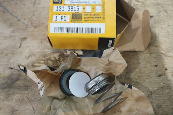 Caterpillar Seal 131-3815 #1