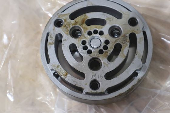 NEAC Compressor Suction Valve 6,5''  4 rd. #2