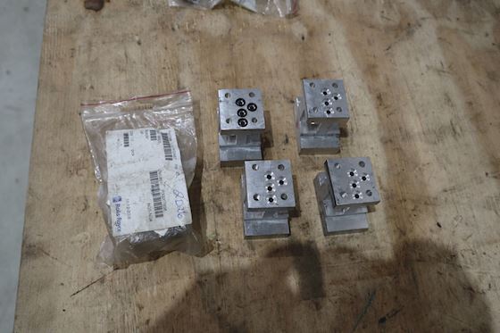 Rolls-Royce Adapter Four Ports #3