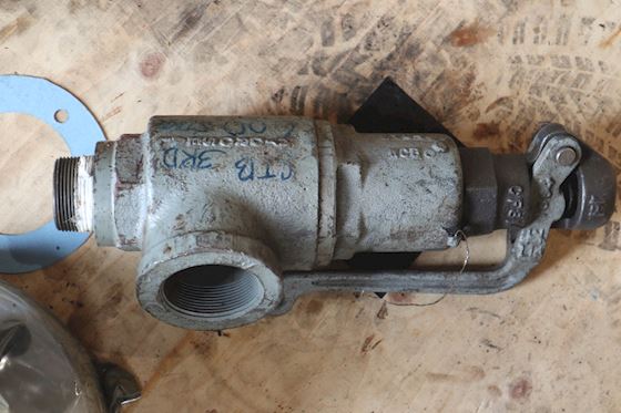 HydroSeal Kilgore 6CRV Safety Relief Valve  1-1/2 '' #1