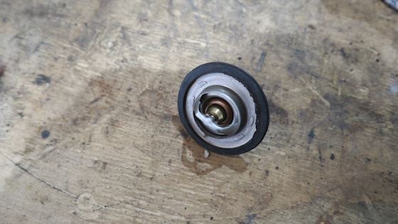 Volvo Penta 76 C Thermostat #2