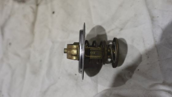 Volvo Penta Thermostat 824200 #1
