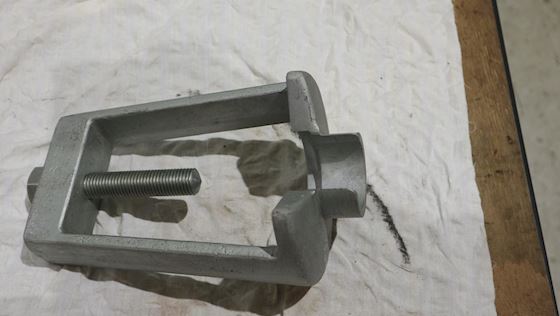Alfa Laval  Værktøj for seperator . Puller #2