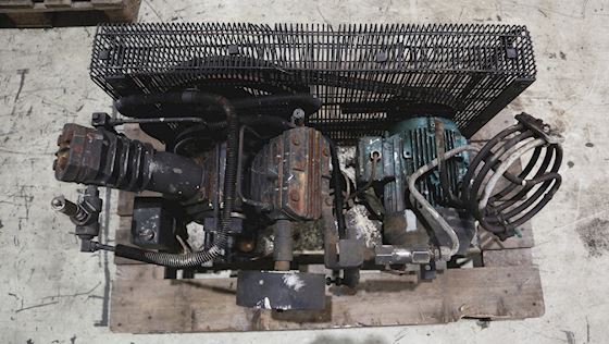 Ingersoll Rand Air Compressor  231 #7