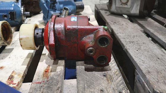Volvo Axial Piston Hydraulic Motor F11C-39 #3