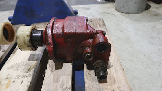 Volvo Axial Piston Hydraulic Motor F11C-39 #3