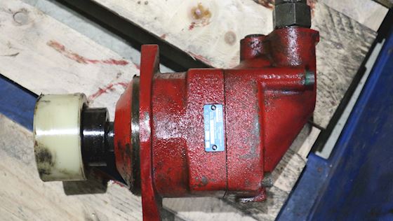 Volvo Axial Piston Hydraulic Motor F11C-39 #2