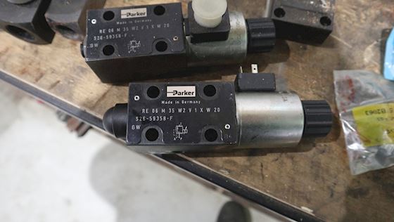 Parker Proportional Pressure Relief Valve RE06M35W2V1XW20 #1