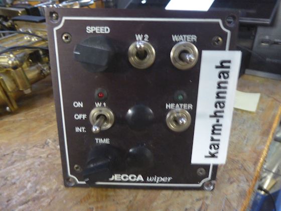 Decca wiper control #1