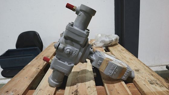 Nakakita Seisakusho Valve Complete with Acuator  DN 100 #4