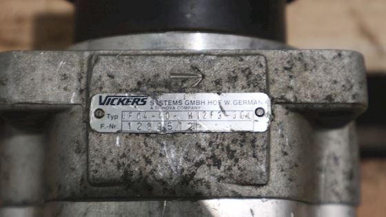 Vickers 6P04-40-H12F3-30L #2