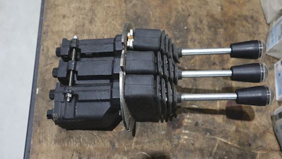 Parker PCL4 02-04-2442 Remote Control #1