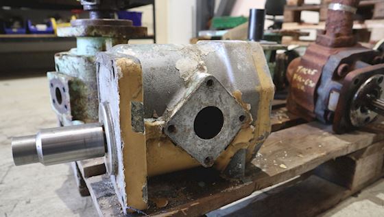 Dowty TANDHJULS PUMPE PA4354-3 #3