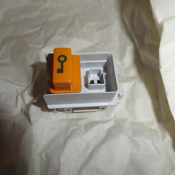 Miele PUSH BUTTON SWITCH #2