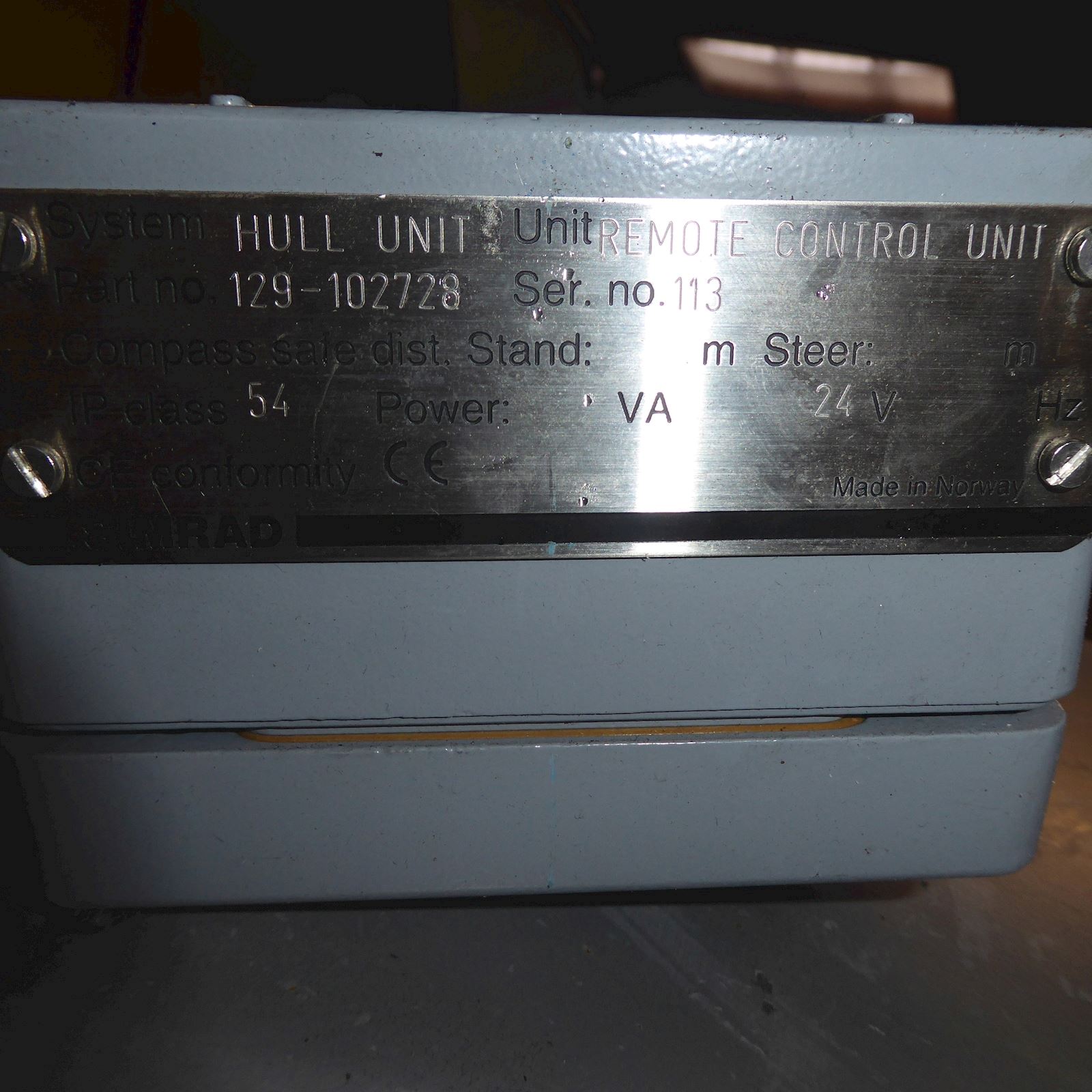 Hull Control Unit > Simrad HULL UNIT REMOTE CONTROL - Smedegaarden A/S