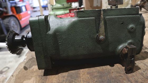 Woodward UG - 8 L #5