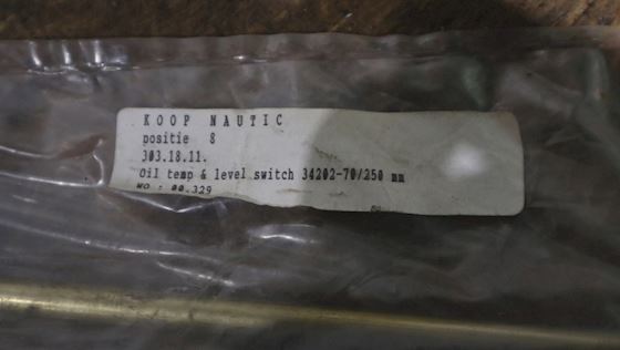 Koop Nautic Oil temp & Level Switch 34202-70/250 mm #1