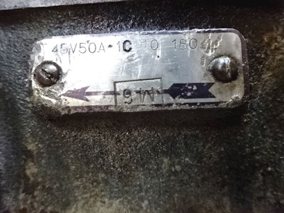 Vickers 45v501c10 #2