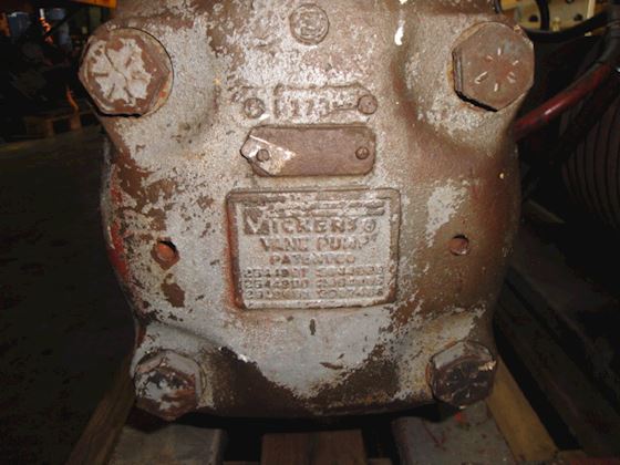 Vickers 50V109A #7