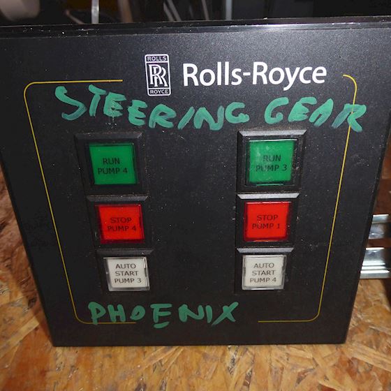 Rolls-Royce STEERING GEAR control system #2
