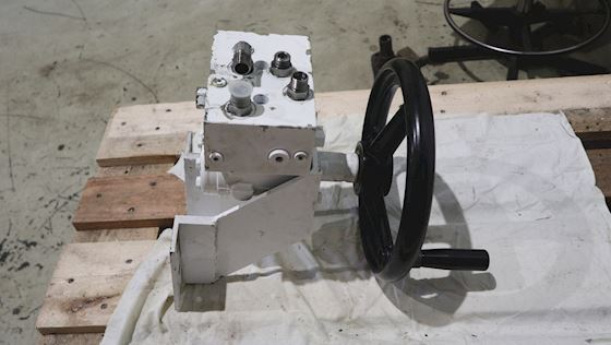 Sauer Manual actuator for hydraulic #1