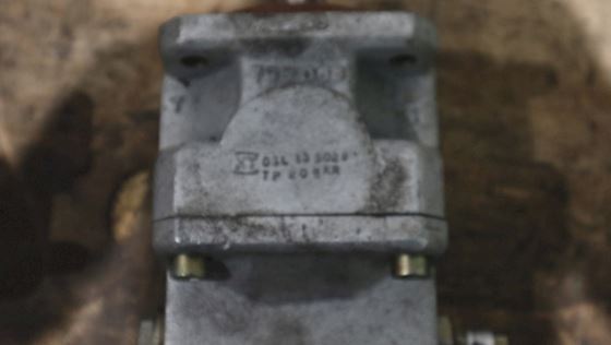 Haldex F-GPA2-16-EK2-30-R-GE325 Gear pump with adjustable relief Valve #11