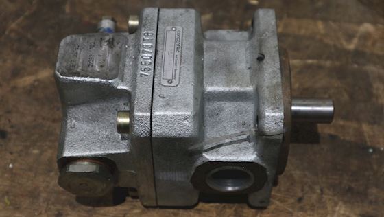Haldex F-GPA2-16-EK2-30-R-GE325 Gear pump with adjustable relief Valve #2
