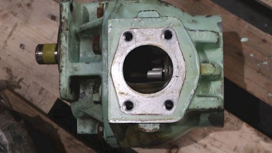 Tyrone Single Gear Pump 25550C 2E-4 #3