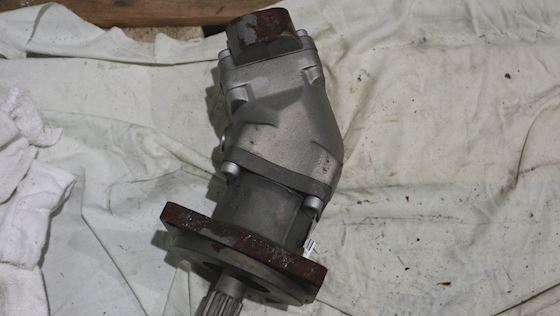 Sunfab Hydraulics Motor SCM-034W-N-SC4-C14-S2M #1