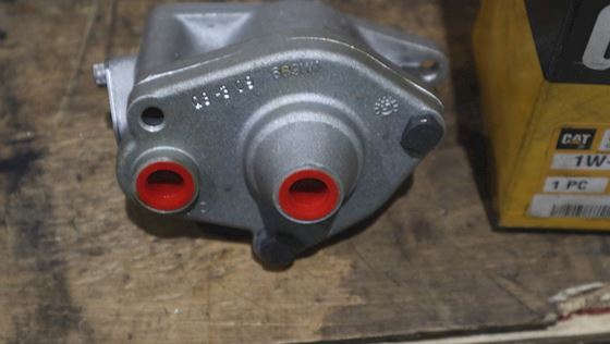 Caterpillar Fuel transfer Pump  1W1700 #2