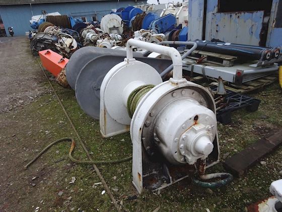 Single drum winch #2