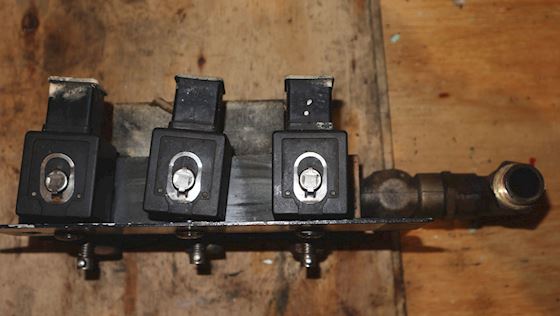 Alfa Laval Hydraulic Manifold Solenoid Valve Block 1763456-81 #3