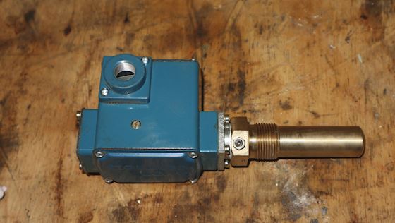 Amot Controls 4140DR1V00CG3-EE #4