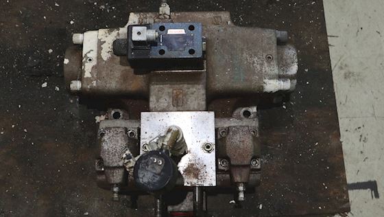 Vickers Hydraulik ventil til styring af truster #1