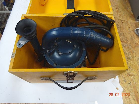 Kelvin Hughes ALDIS LAMPE KELAMP #2